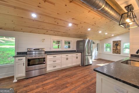 56 Hawthorn Lane Clayton GA 30525