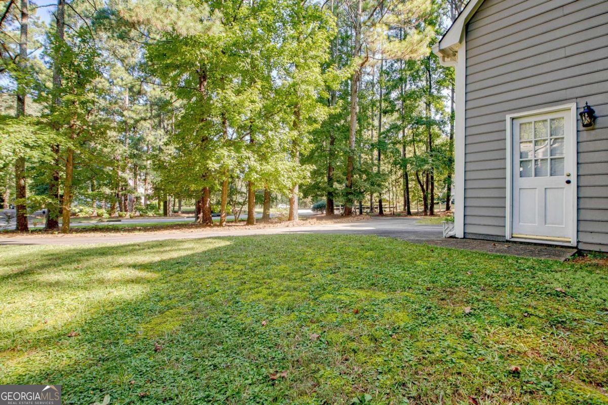9575 Fairdale Avenue Jonesboro GA 30236