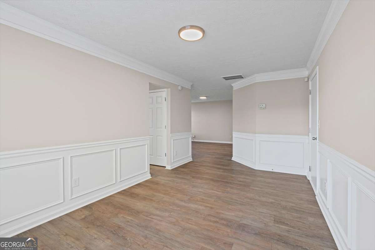 565 Amish Avenue Riverdale GA 30296