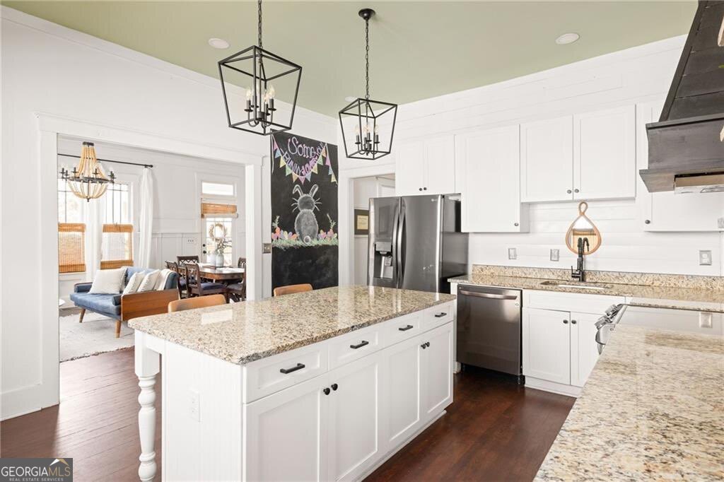 12 Salbide Avenue Newnan GA 30263
