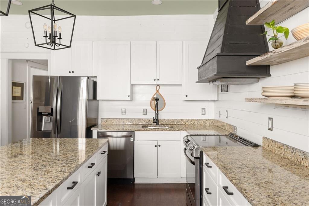 12 Salbide Avenue Newnan GA 30263