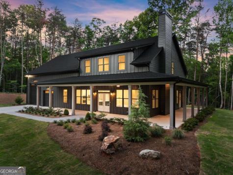 124 Fox Valley Road Clarkesville GA 30523