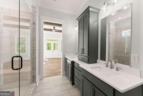 124 Fox Valley Road Clarkesville GA 30523