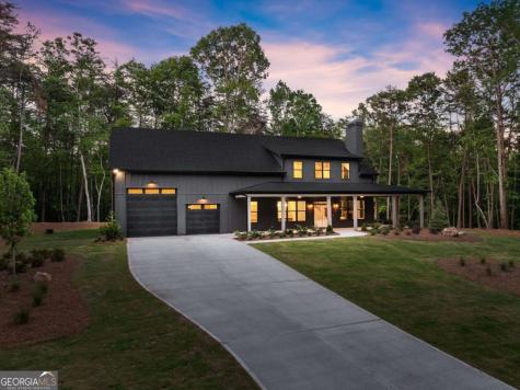 124 Fox Valley Road Clarkesville GA 30523