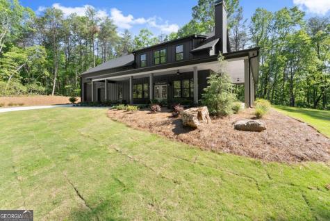 124 Fox Valley Road Clarkesville GA 30523