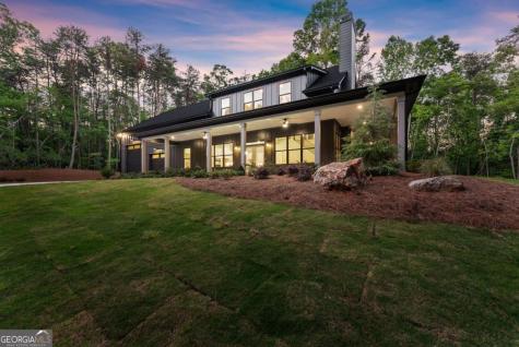 124 Fox Valley Road Clarkesville GA 30523