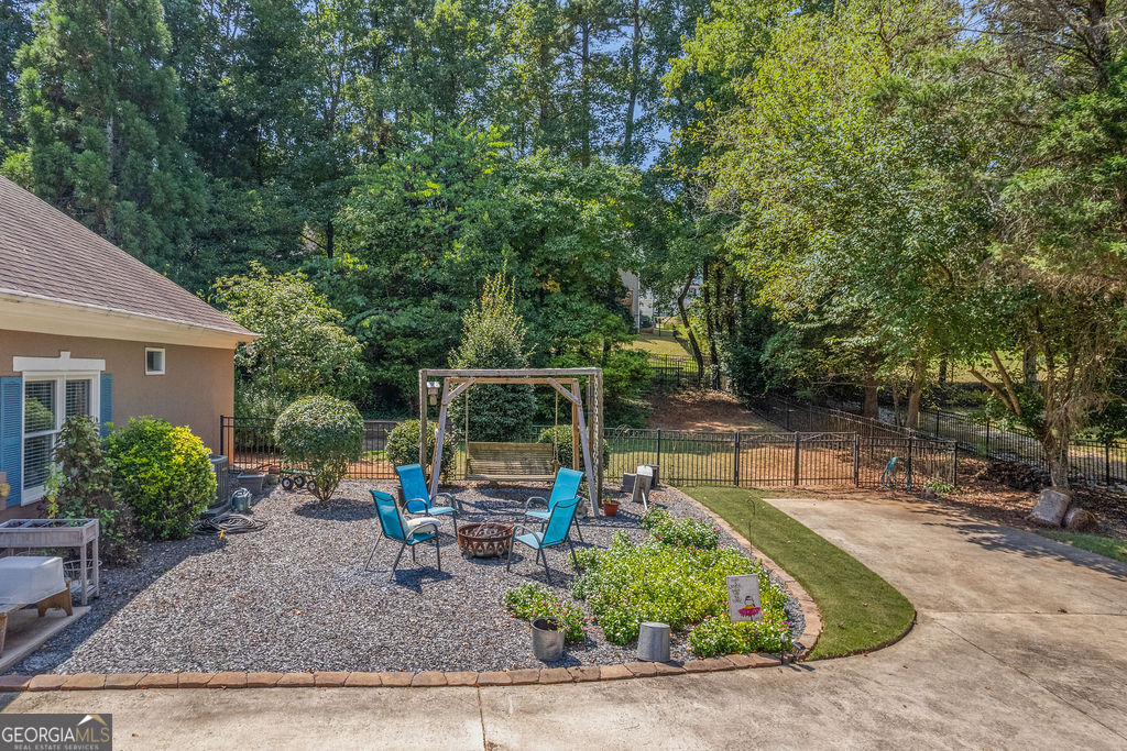 100 South Shore Drive Newnan GA 30263