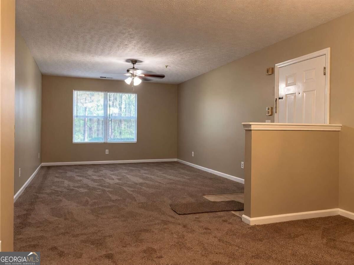 4103 Par Three Way Lithonia GA 30038