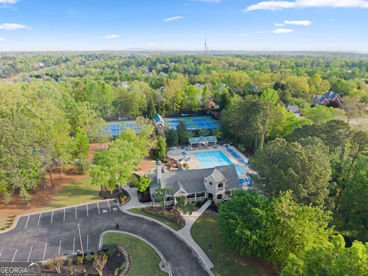 4820 Chesterfield Court Suwanee GA 30024