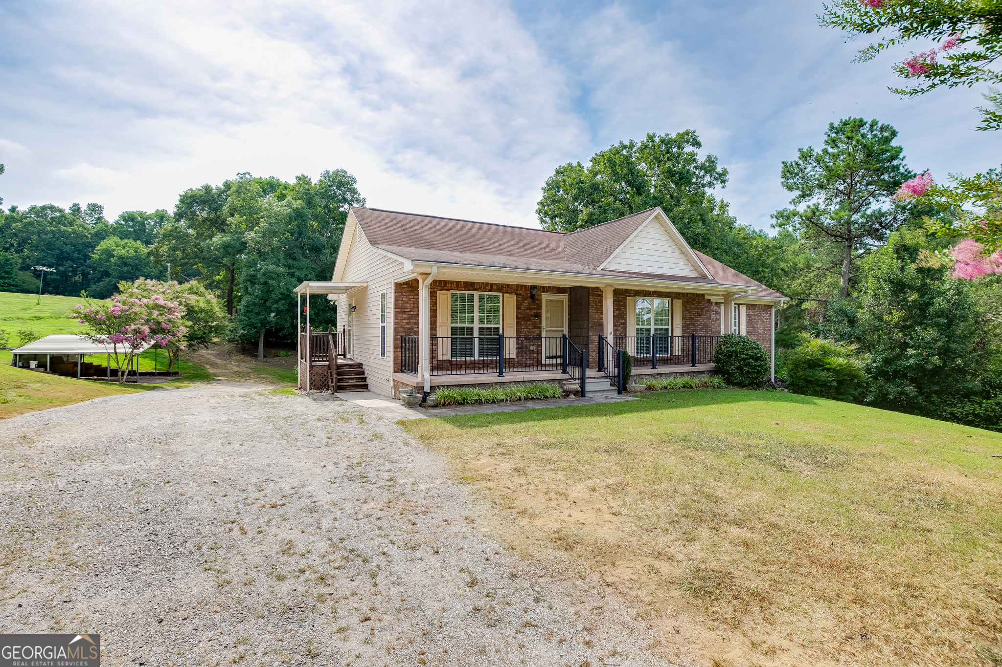 5446 Dahlonega Highway Clermont GA 30527