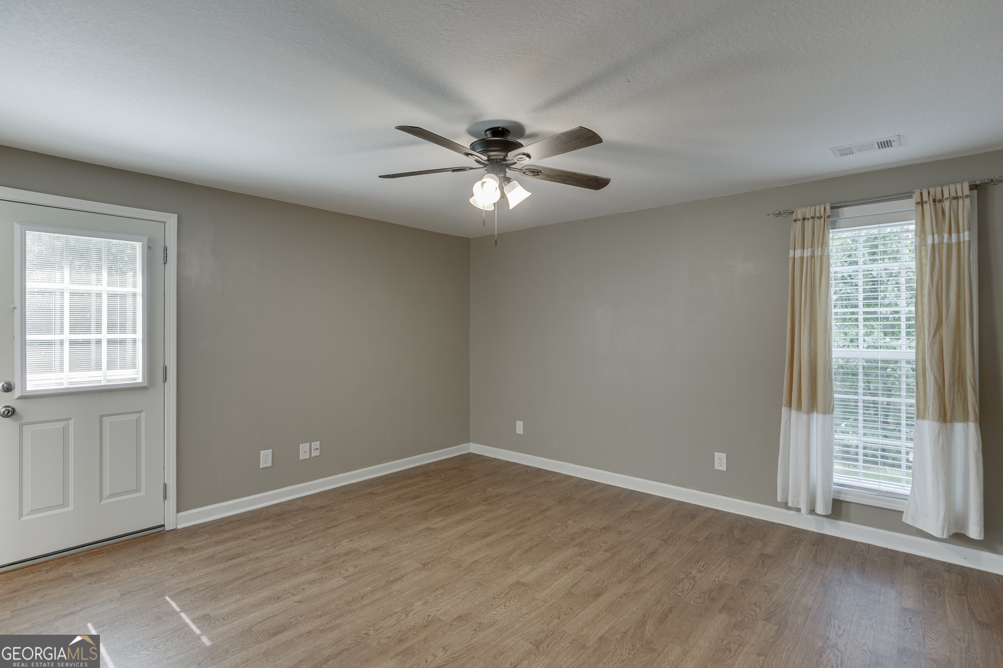 5446 Dahlonega Highway Clermont GA 30527