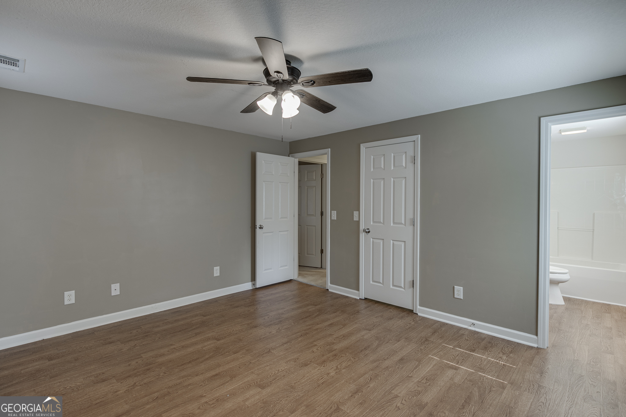 5446 Dahlonega Highway Clermont GA 30527