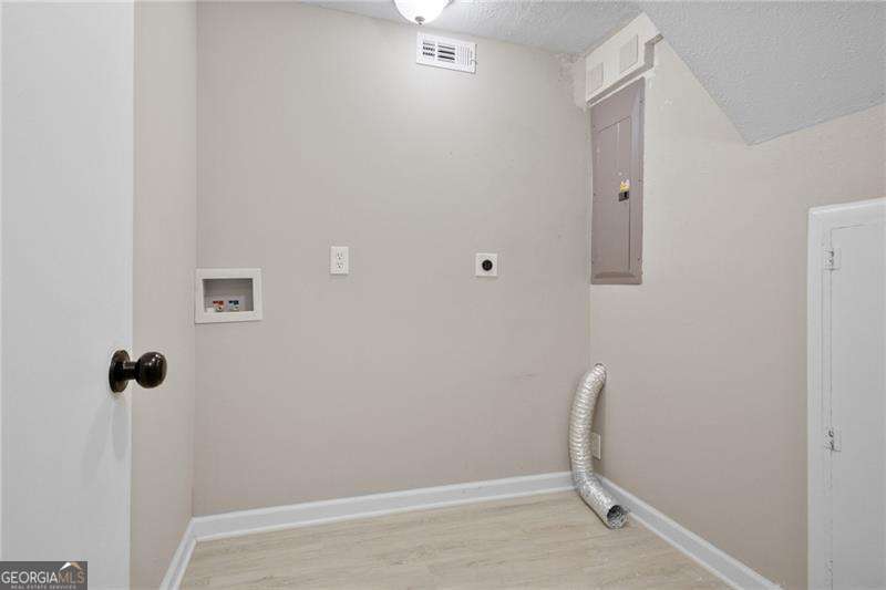 1367 N Hicks Circle NW Conyers GA 30012