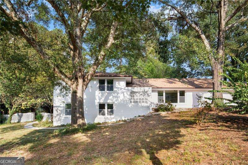 1367 N Hicks Circle NW Conyers GA 30012