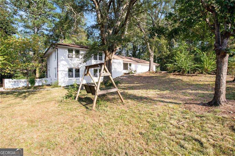 1367 N Hicks Circle NW Conyers GA 30012