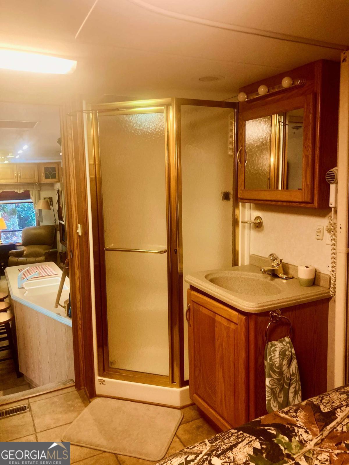 1112 Creekside Drive Hiawassee GA 30546