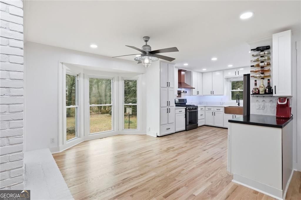 9785 La View Circle Roswell GA 30075