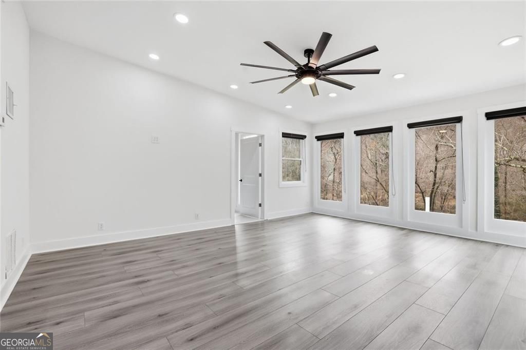 9785 La View Circle Roswell GA 30075
