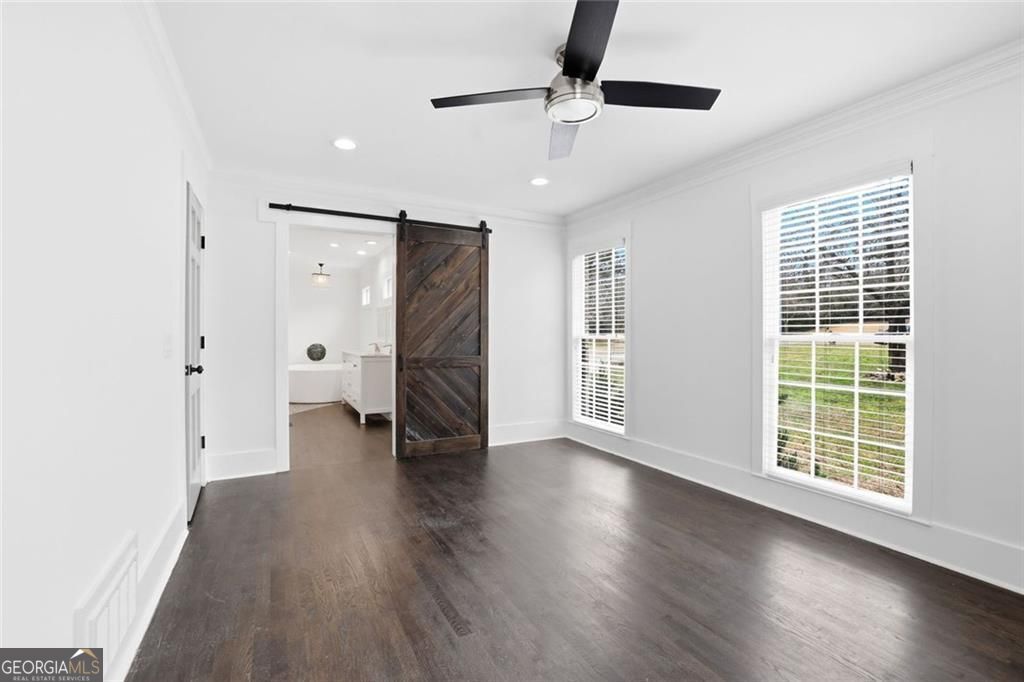 9785 La View Circle Roswell GA 30075