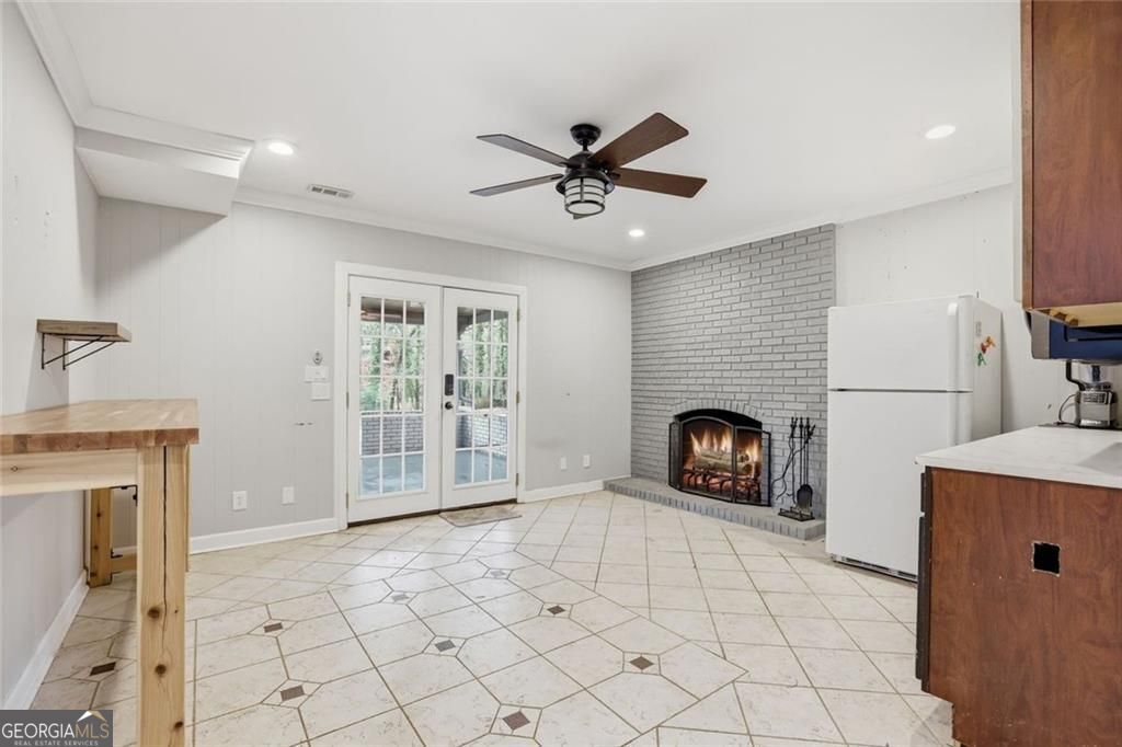 9785 La View Circle Roswell GA 30075