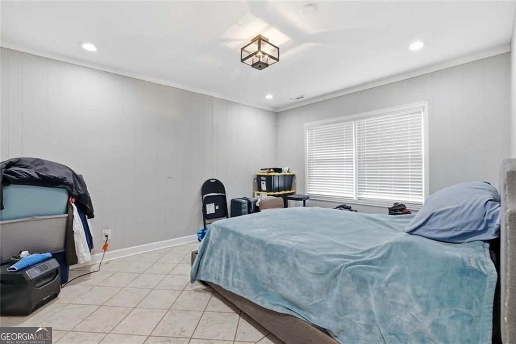 9785 La View Circle Roswell GA 30075