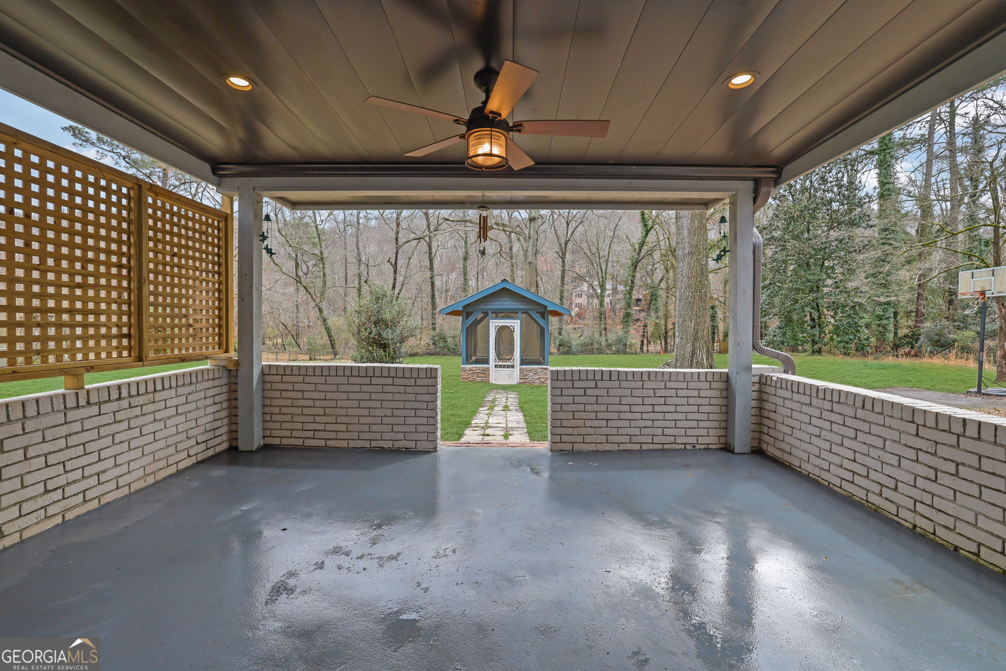 9785 La View Circle Roswell GA 30075