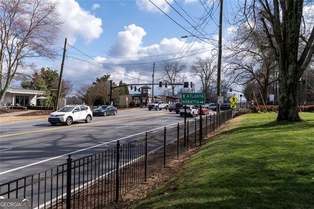9785 La View Circle Roswell GA 30075