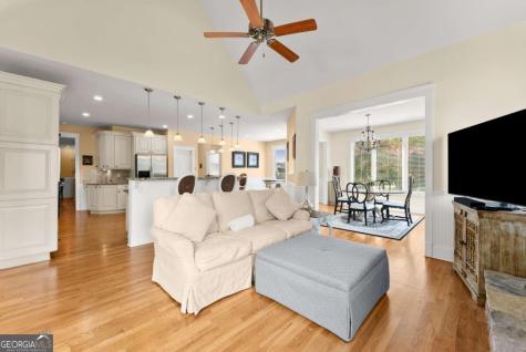 526 Orchard Drive Clarkesville GA 30523
