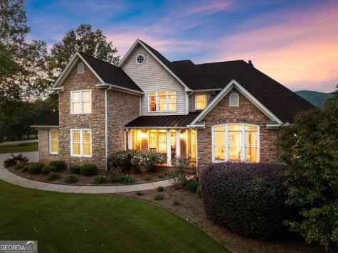 526 Orchard Drive Clarkesville GA 30523