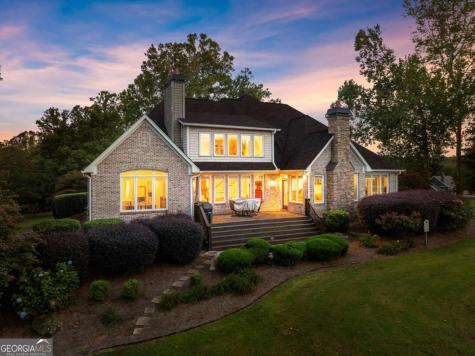526 Orchard Drive Clarkesville GA 30523