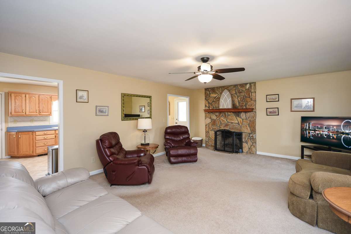 883 Tilley Road Talking Rock GA 30175