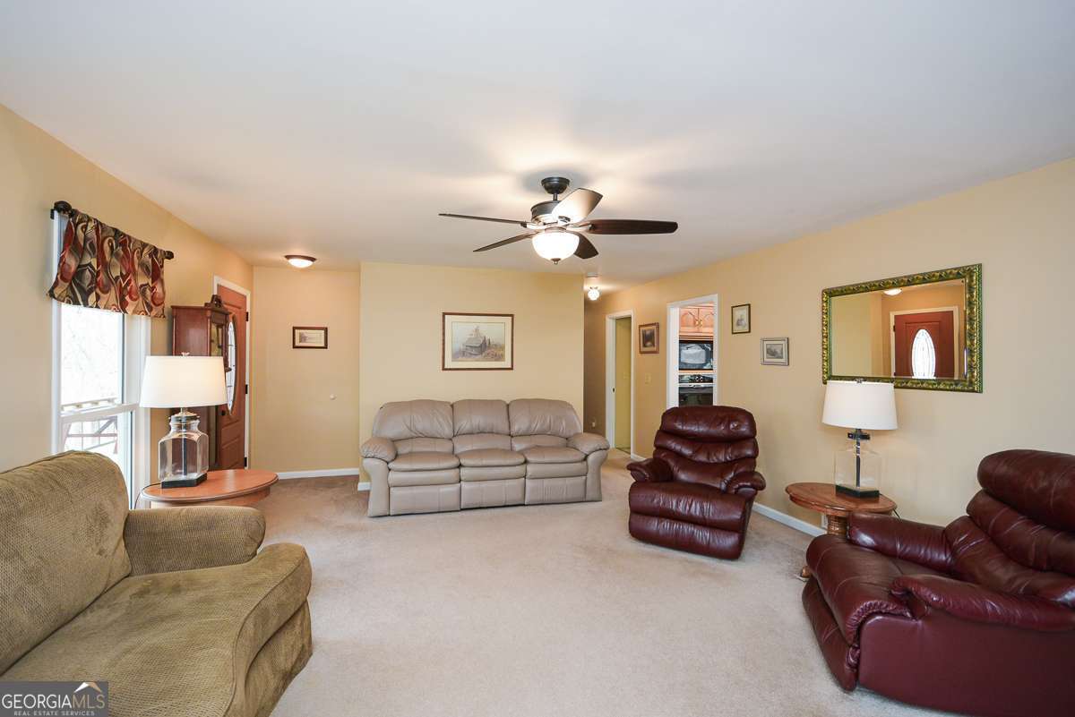 883 Tilley Road Talking Rock GA 30175