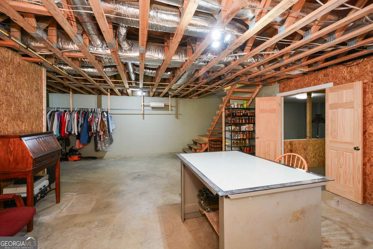 883 Tilley Road Talking Rock GA 30175