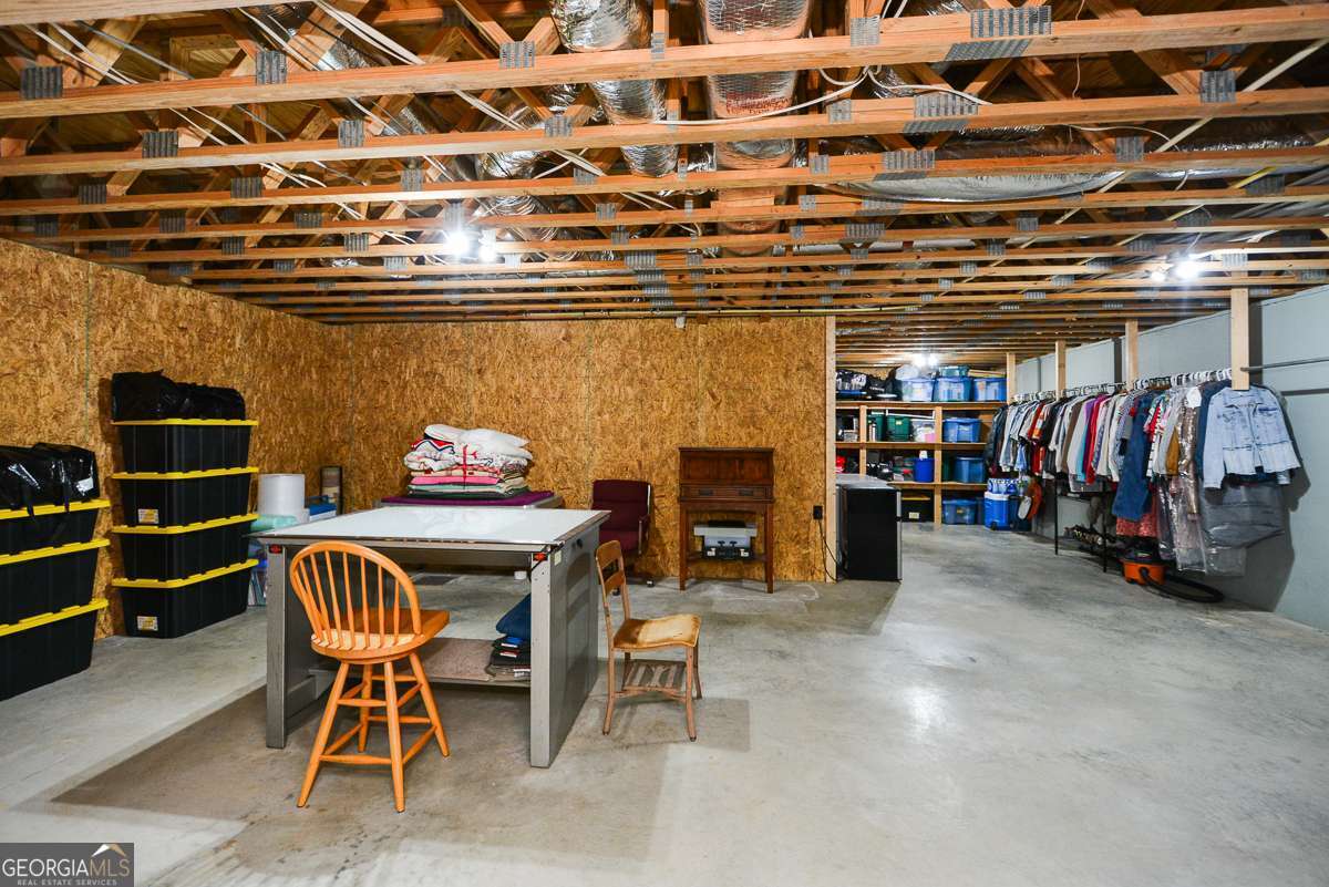 883 Tilley Road Talking Rock GA 30175