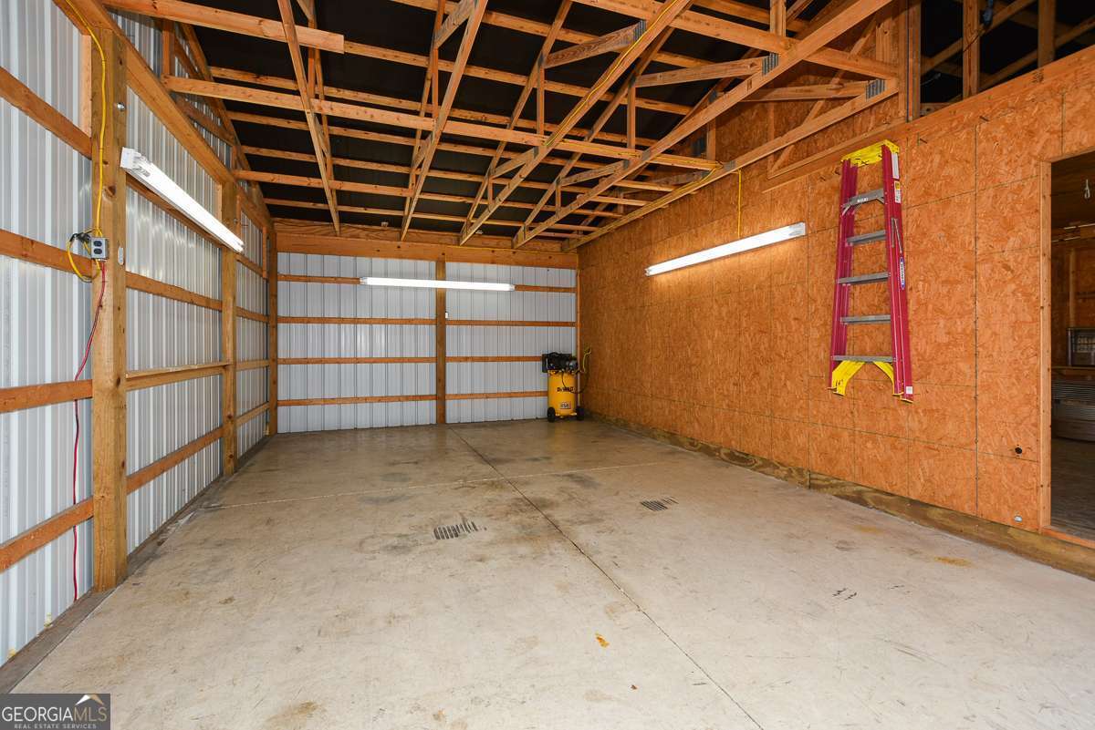 883 Tilley Road Talking Rock GA 30175