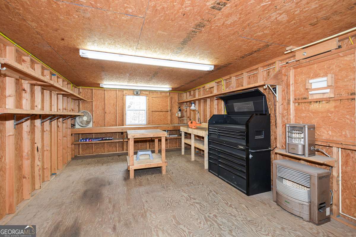 883 Tilley Road Talking Rock GA 30175