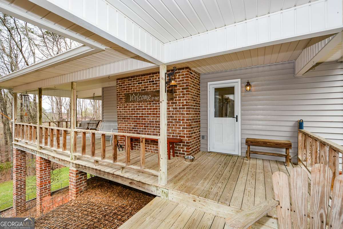 883 Tilley Road Talking Rock GA 30175