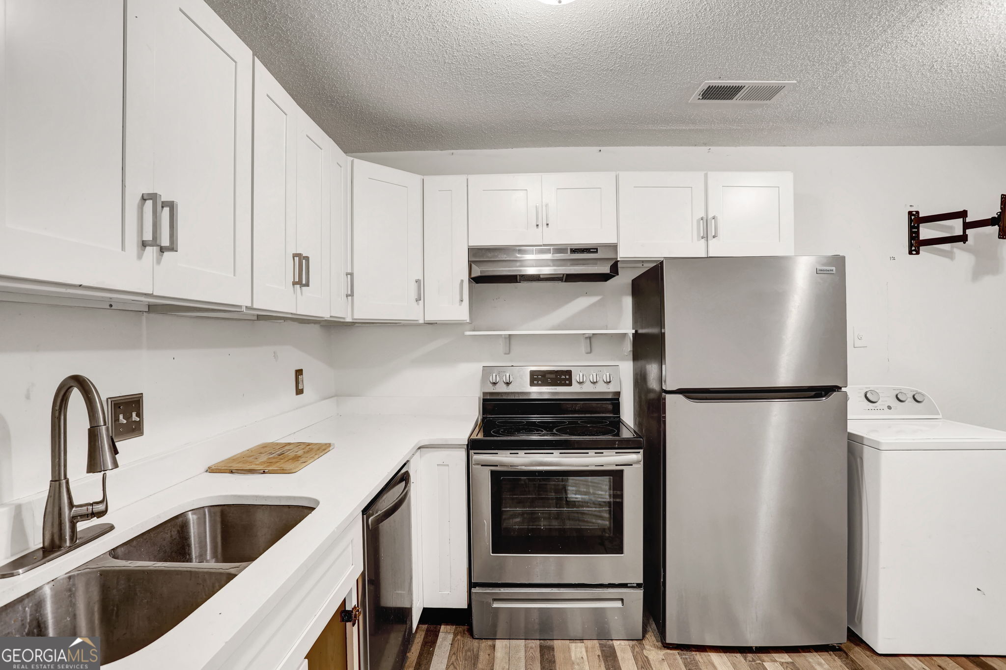 1921 Whitehall Forest Court SE Atlanta GA 30316