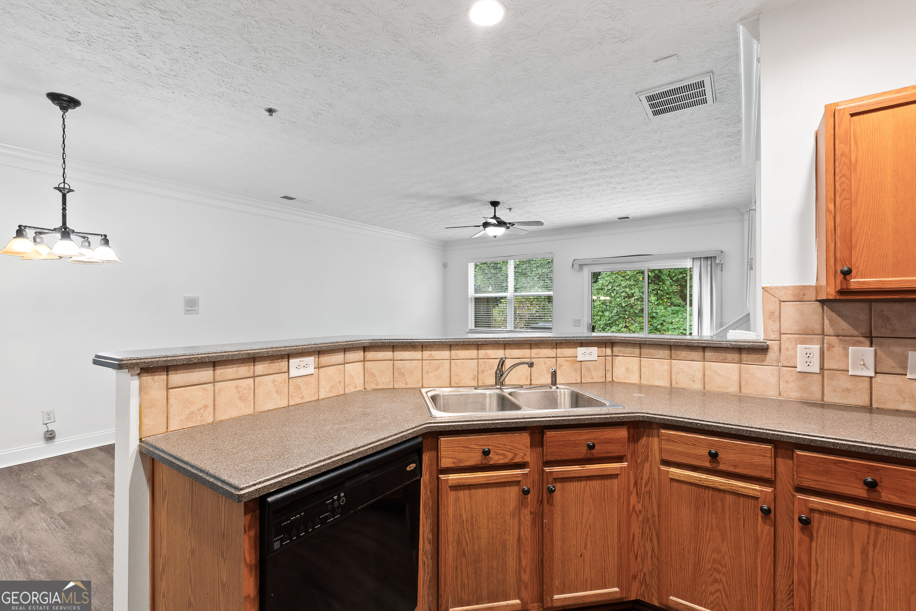 125 Ellis Drive Conyers GA 30012