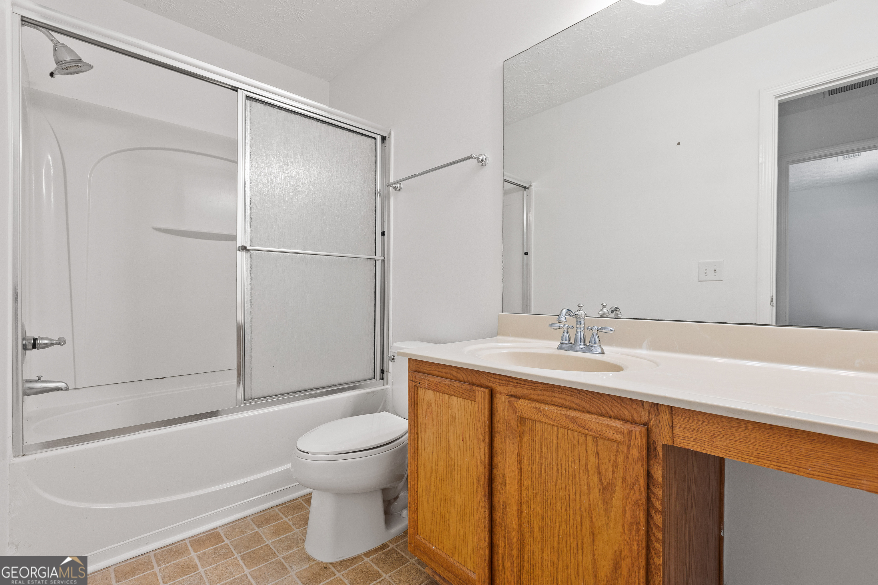 125 Ellis Drive Conyers GA 30012