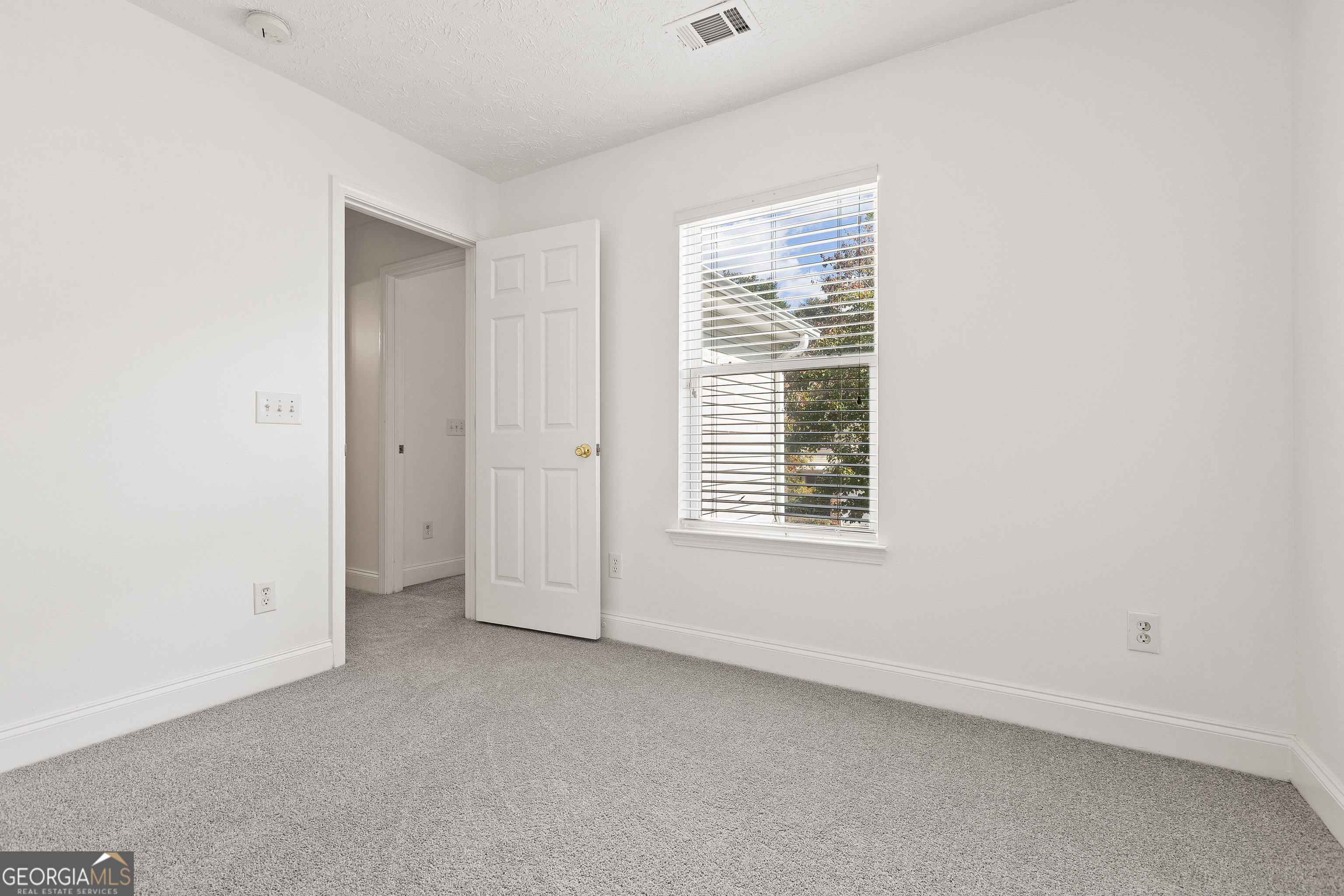 125 Ellis Drive Conyers GA 30012