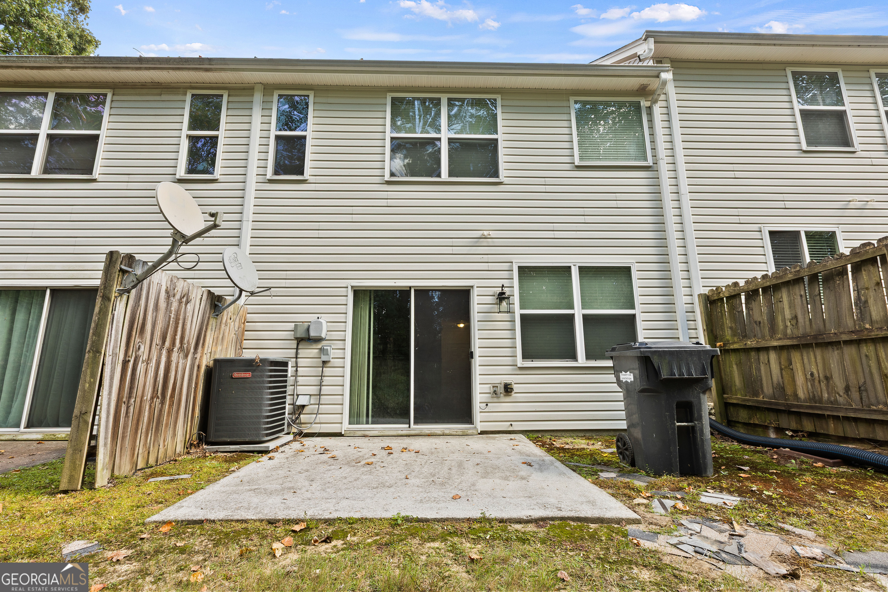 125 Ellis Drive Conyers GA 30012