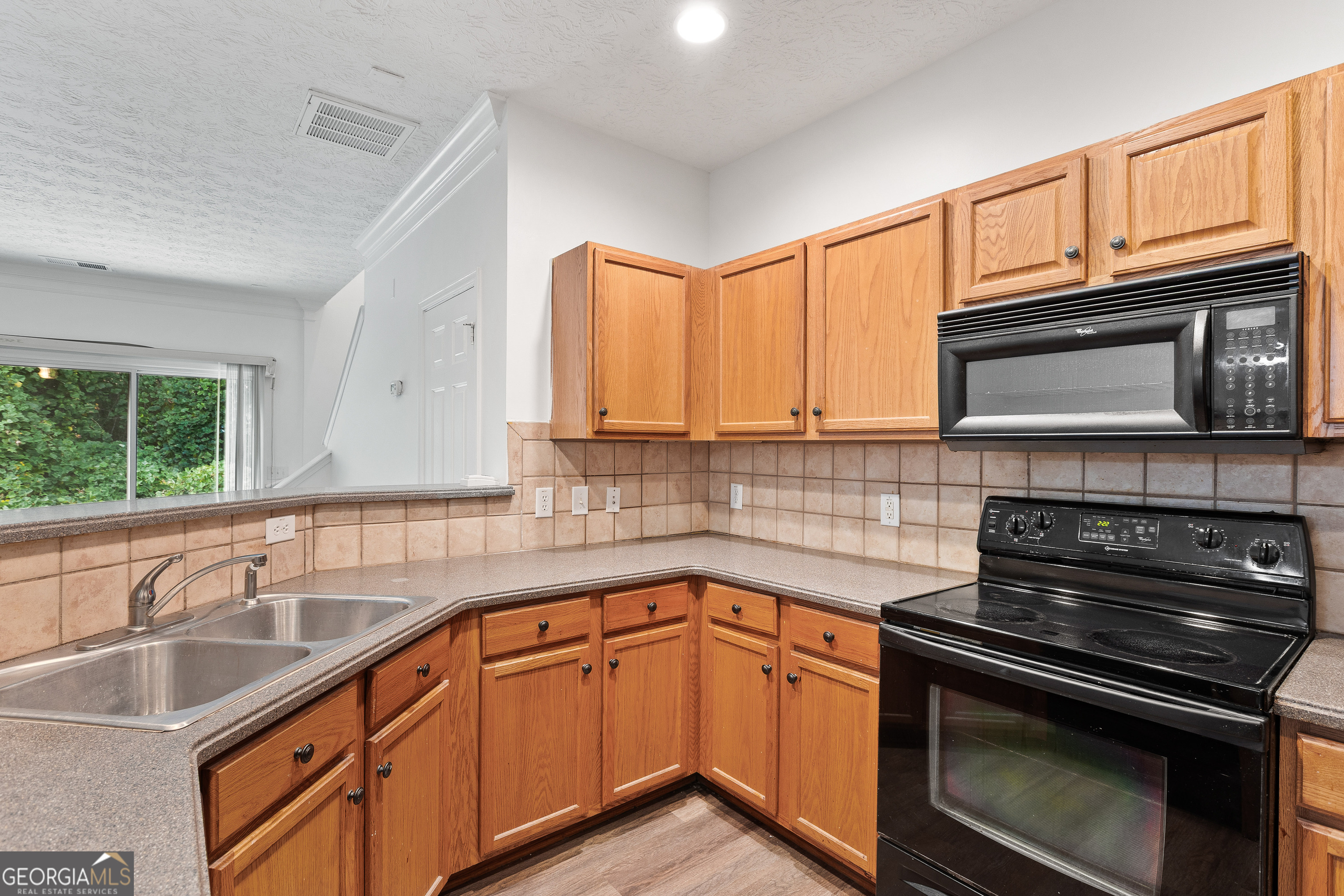 125 Ellis Drive Conyers GA 30012
