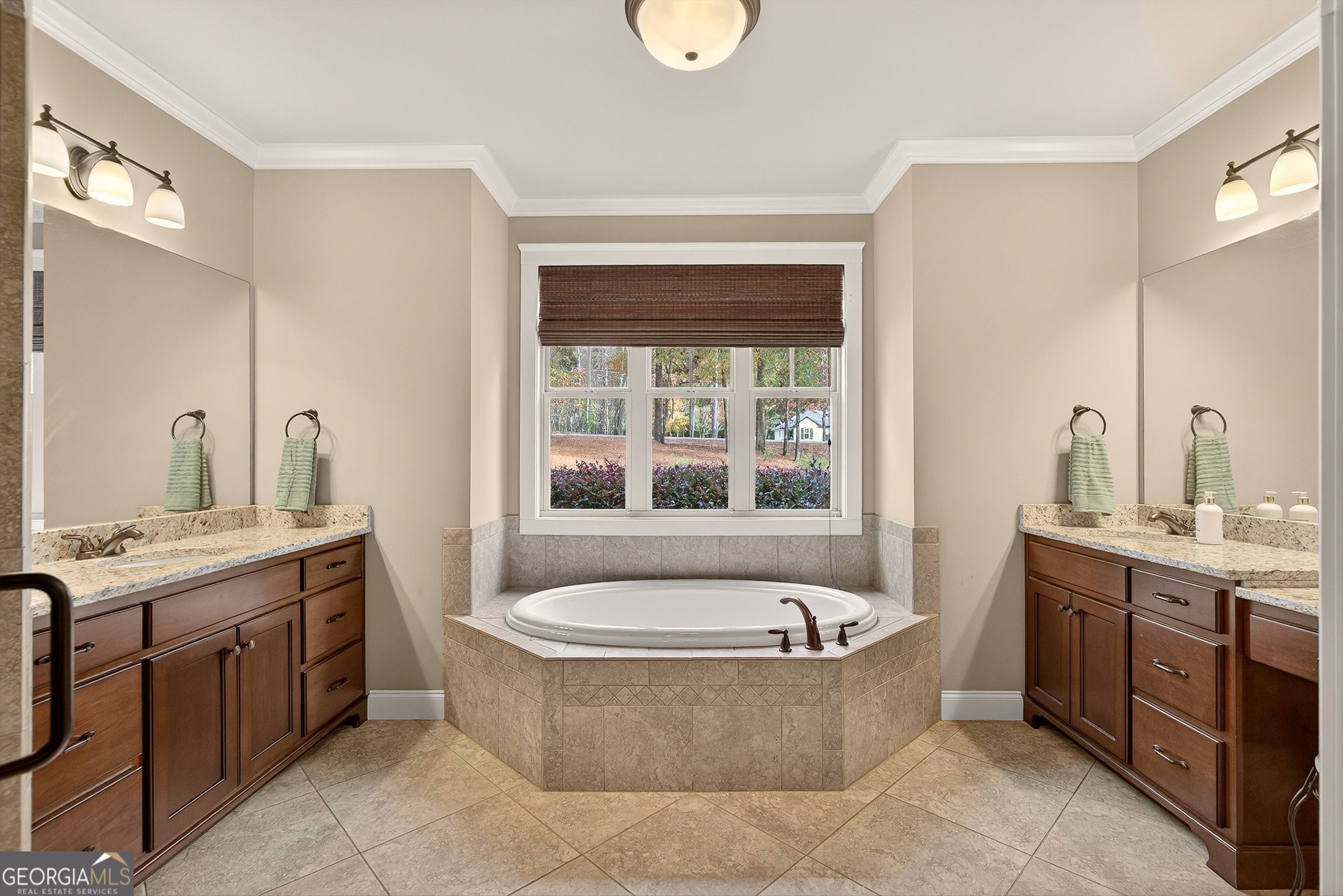 385 Huckaby Road Brooks GA 30205