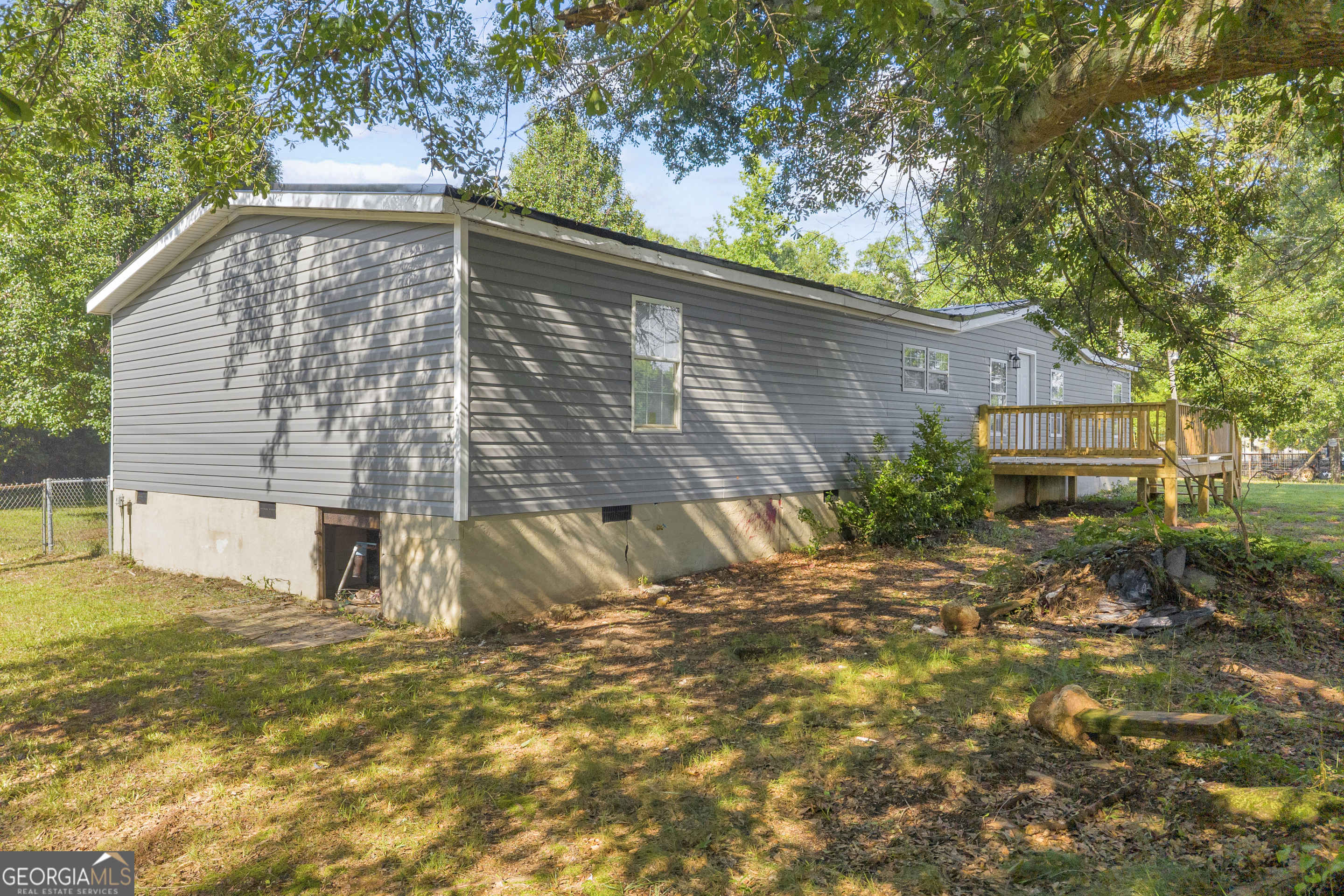 1544 Highway 72 W Comer GA 30629
