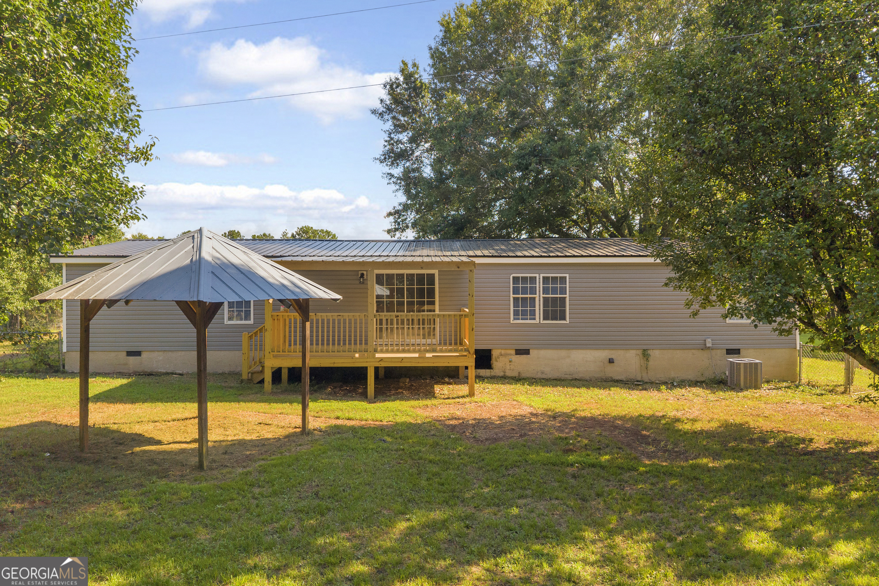 1544 Highway 72 W Comer GA 30629