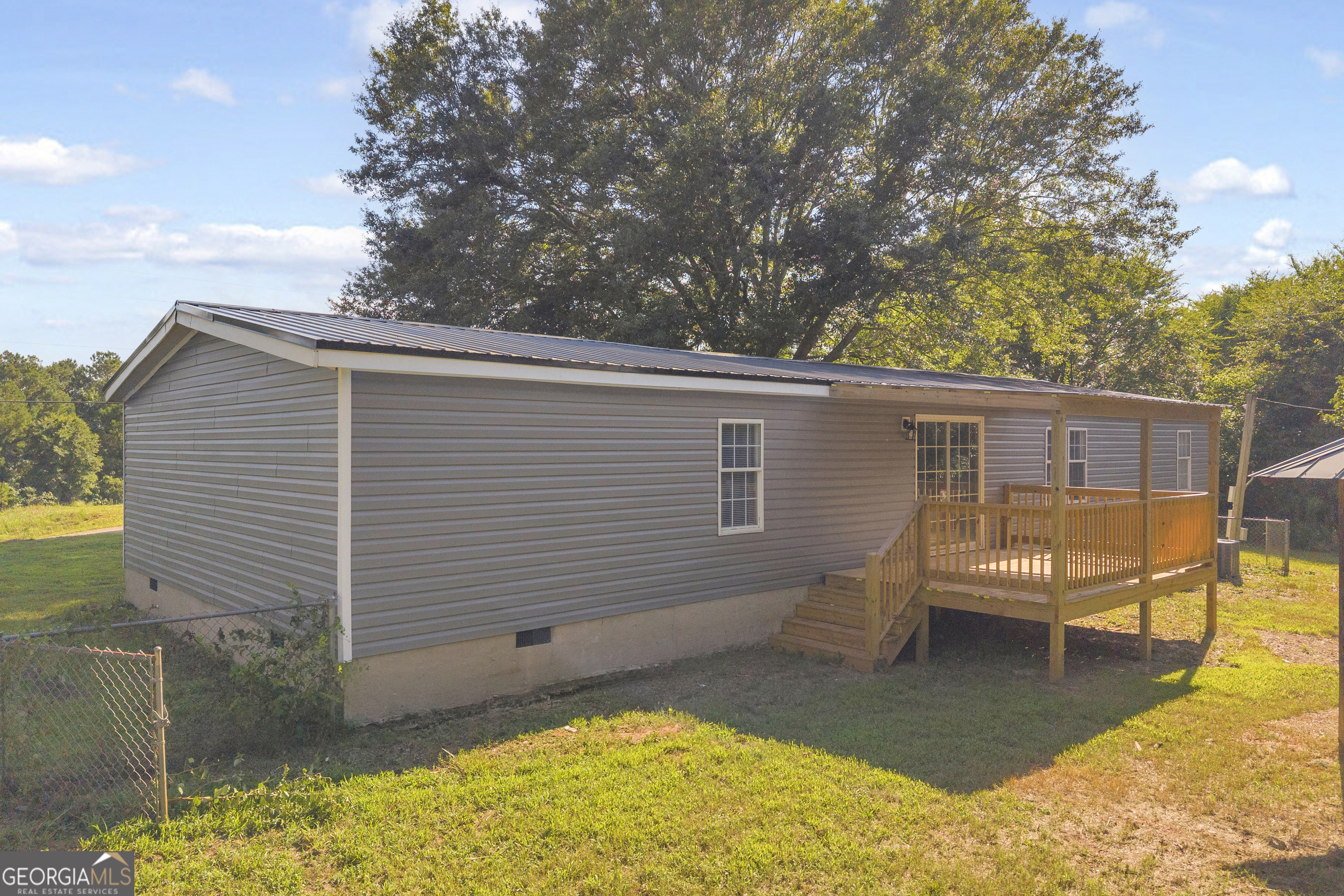 1544 Highway 72 W Comer GA 30629