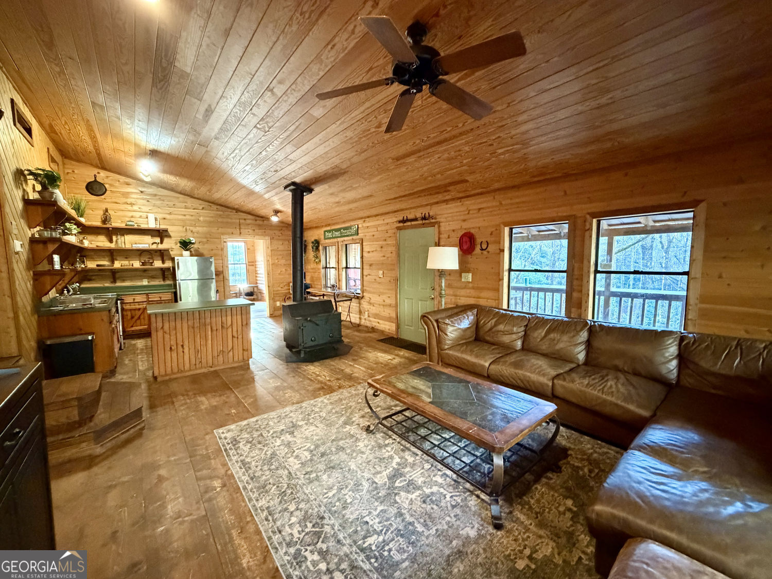 881 Mule Branch Road Helen GA 30545