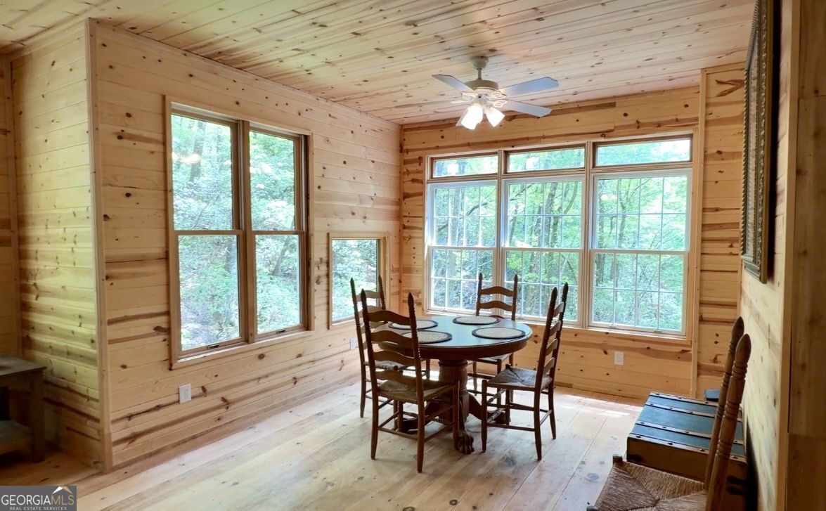 881 Mule Branch Road Helen GA 30545