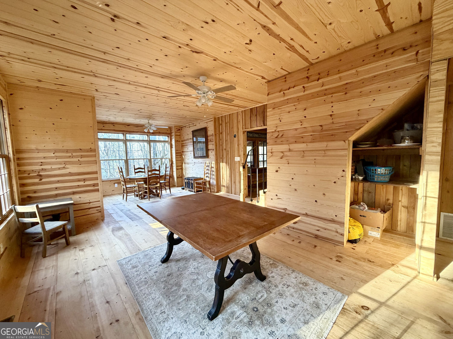 881 Mule Branch Road Helen GA 30545